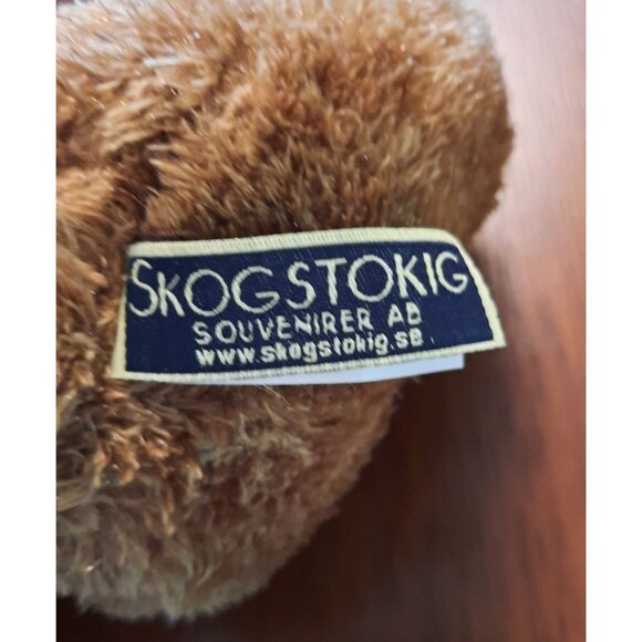 Skogstokig Moose Plush Souvenir With Blue Shirt - Picture 4 of 6